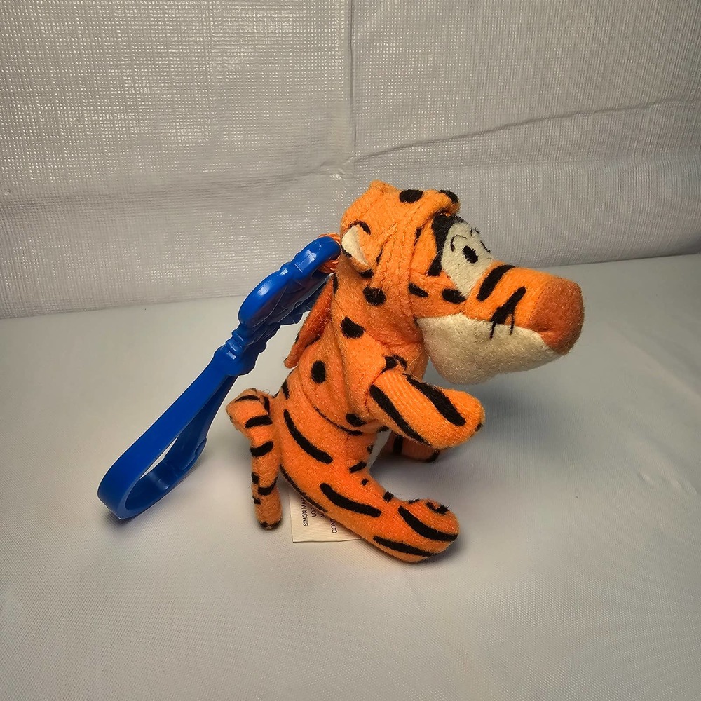 Disney McDonalds Tigger Winnie the Pooh Keychain Mini Strap Plush Doll Vintage - Picture 2 of 4